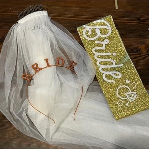 Ivory veil 28 inches plus added Bachelorette bundle